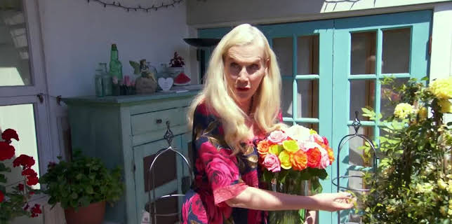 10:35: Svenska Hollywoodfruar (S11 E9) (S11) | TV3 | 12/14 2025