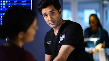 17:45: Chicago Med (S5 E13) (S5) | Viasat Series | 9/23 2026