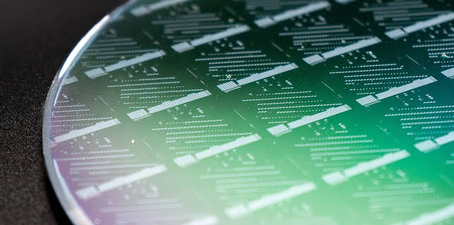 12:15: Junge Start-ups - Deutsche Hightech für die Weltspitze | ZDFinfo | 12/12 2025