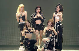 LE SSERAFIM ‘FLAME RISES’ IN SEOUL: LE SSERAFIM ‘FLAME RISES’ IN SEOUL Episode 1