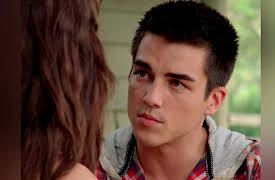 Alien Surf Girls, Season 1: Good Vibrations