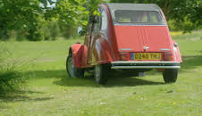 Bangers & Cash (S6 E1)