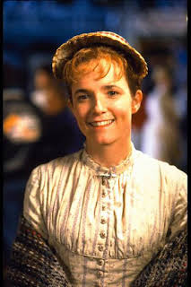 17:18: Regreso al futuro: Parte III | AXN | 4/1 2026