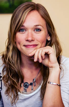 Sanni McCandless as Herself