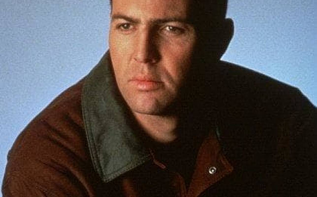 Arnold Vosloo