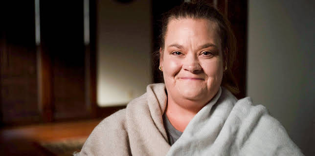 04:00: Love, Honor, Betray (S1 E5) (S1) | Investigation Discovery | 11/6 2025