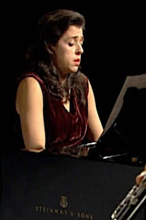 23:08: Brahms: Trío para clarinete piano y violonchelo - Wenzel Fuchs Elena Bashkirova Dietmar Schwalke | Mezzo | 3/31 2026