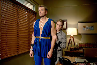 07:30: Community (S5 E1) (S5) | TV6 | 8/13 2026