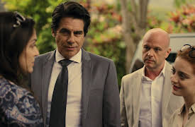 The Ambassador S01: The mothership has landed