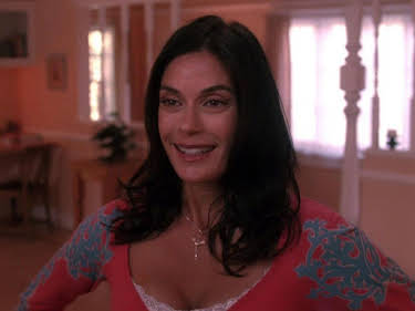 16:40: Desperate Housewives | Sixx | 6/4 2026