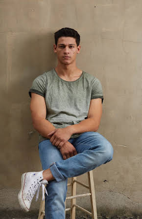 Emilio Sakraya as 