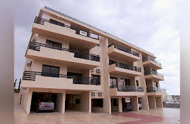 House Hunters International: LGBT Volume 1: Paradise in Cyprus
