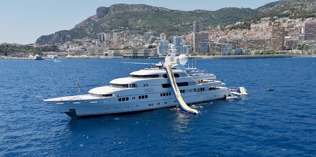 8:00 PM: New: Inside the World's Most... | Channel 4 | 12/1 2025