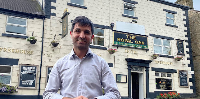 7:20 PM: Four in a Bed | More 4 | 11/16 2025