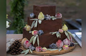 Bakeaway Camp with Martha Stewart, Season 1: Farewell to Camp