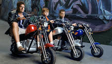 Two and a Half Men (S4 E13)