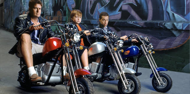 16:50: Two and a Half Men (S4 E3) (S4) | TVNorge | 12/8 2025