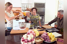 Paul Hollywoods Pies & Puds: Chicken and Chorizo Empanadas