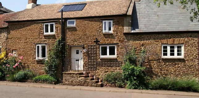 09:15: En plats på landet (S31 E29) (S31) | TV8 | 2/12 2026