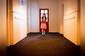 Little Lunch: The Corridor Outside 6E