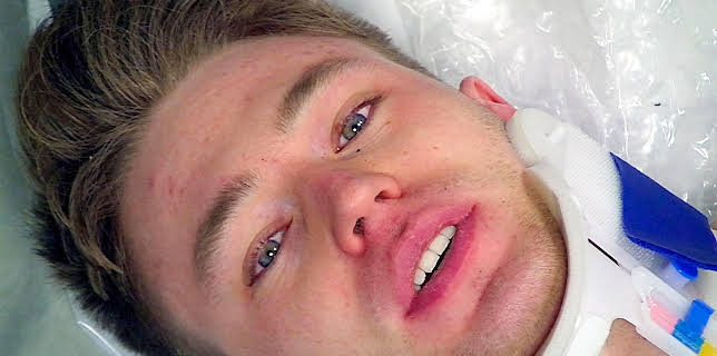 2:15 AM: 24 Hours in A&E | More 4 | 1/20 2026