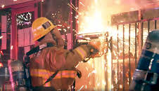 First on the Scene (S1 E9)