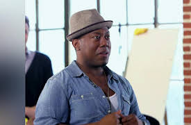 The Lylas Season 1: Life's a Pitch