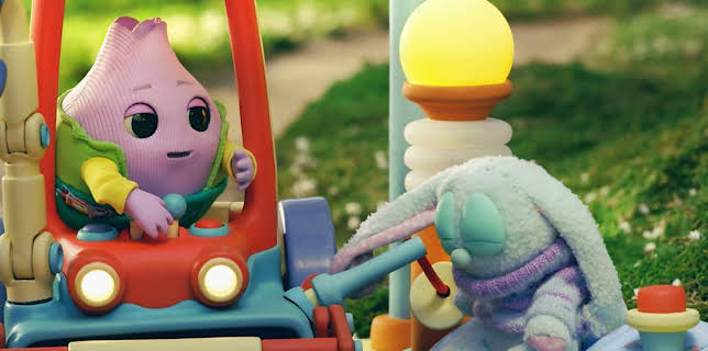 5:45 PM: Moon and Me (S1) | Cbeebies | 11/6 2025