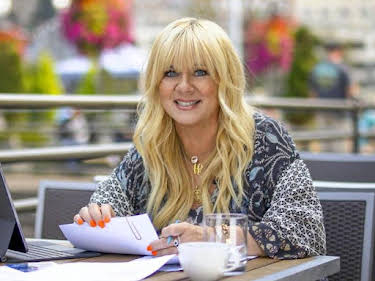 18:55: Julia Leischik sucht: Bitte melde dich | Sat1 | 4/12 2026