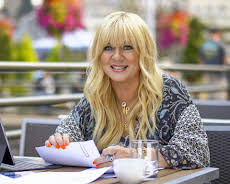 Julia Leischik sucht: Bitte melde dich