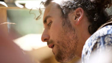 12:00 PM: Building Off The Grid (S4) | Discovery Channel | 3/31 2026