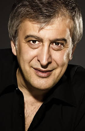 Hüseyin Avni Danyal as 