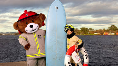 15:00: Bjørnis og barnekonstablene: Surfebølge | NRK Super | 5/2 2026