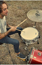 Anthony Logerfo como 