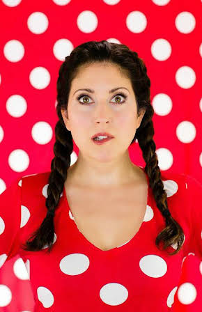 Bethany Dwyer as Maggie