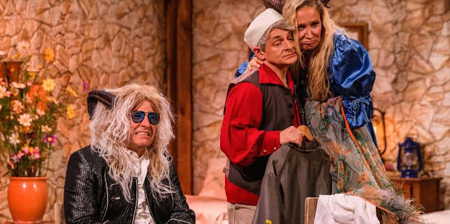 22:35: Die Comedy Märchenstunde | Sat1 | 12/18 2025