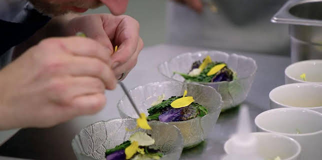 7:00 PM: Great British Menu (S21) | BBC Two | 2/24 2026