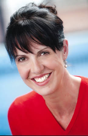 Deann Degruijter as 