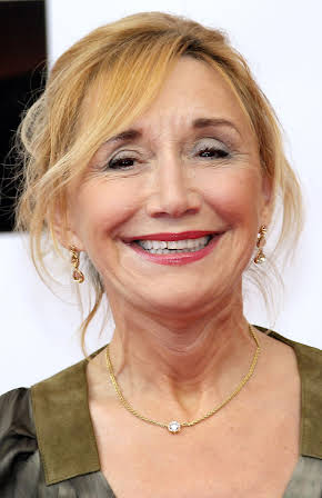 Marie-Anne Chazel as 