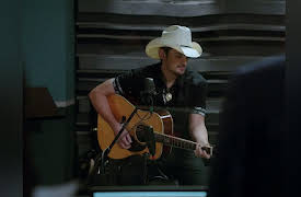 The Crazy Ones Season 1: Danny Chase Hates Brad Paisley