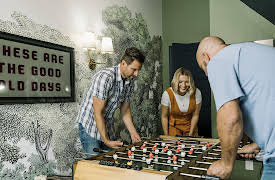 Renovation Resort Showdown, Season 1: A Lofty Challenge