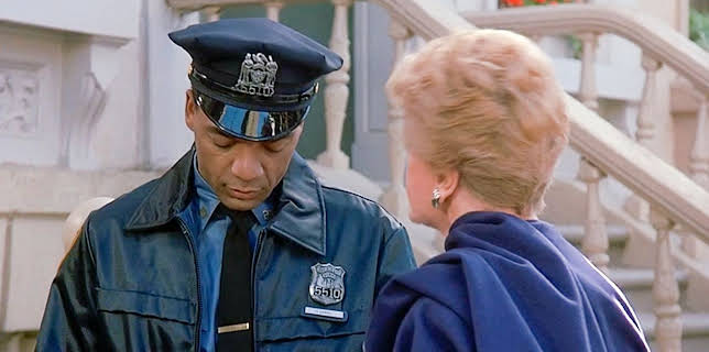 9:00 AM: Murder She Wrote (S6 E14) (S6) | 5 Select | 12/18 2025