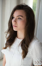 Rebecca Dyson-Smith como 