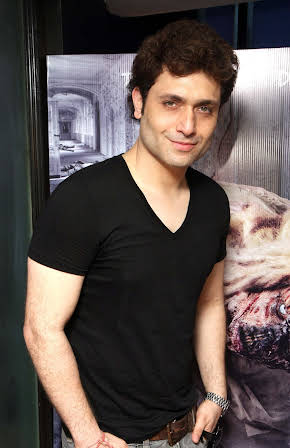 Shiney Ahuja as 