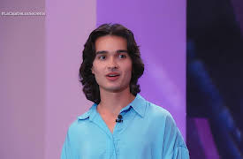 La Caja de Los Secretos season-1: La Caja de Los Secretos - Soltero Abraham