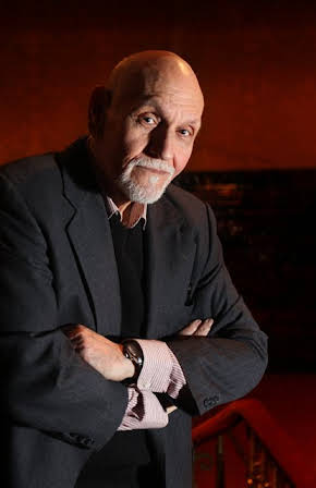 Villanueva Cosse as 