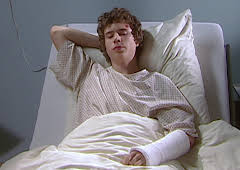 In aller Freundschaft (327)