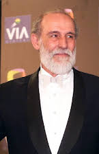 Carlos Álvarez-Nóvoa as 
