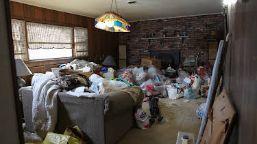 06:25: Hoarding: Buried Alive (S5 E19) (S5) | TLC | 5/11 2026