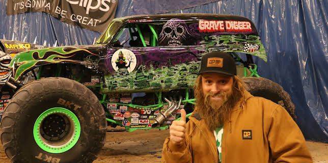 04:50: Diesel Brothers (S1 E20) (S1) | Discovery Channel | 3/13 2026